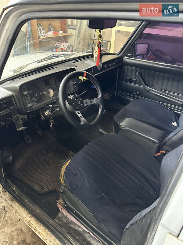 Седан ВАЗ / Lada 2105 1993 в Тернополе