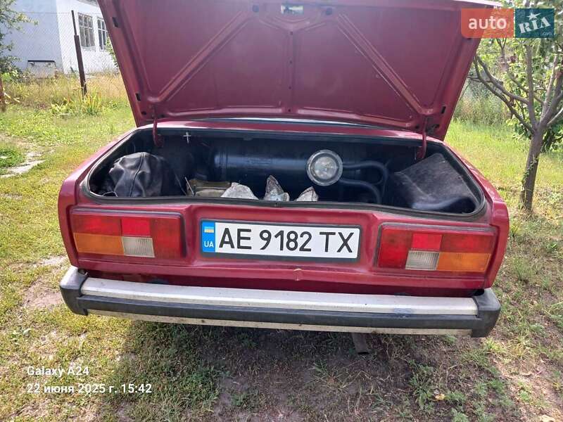 Седан ВАЗ / Lada 2105 1997 в Днепре фото 2 Седан ВАЗ / Lada 2105 1997 в Днепре