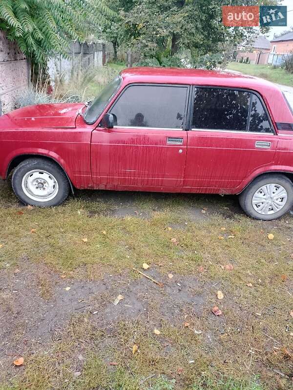 Седан ВАЗ / Lada 2105 1988 в Александрие