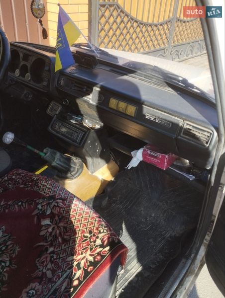 Седан ВАЗ / Lada 2105 1986 в Коростышеве