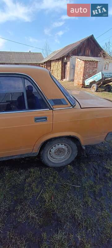 Седан ВАЗ / Lada 2105 1981 в Буске
