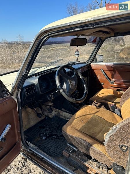 Седан ВАЗ / Lada 2105 1985 в Чернобае