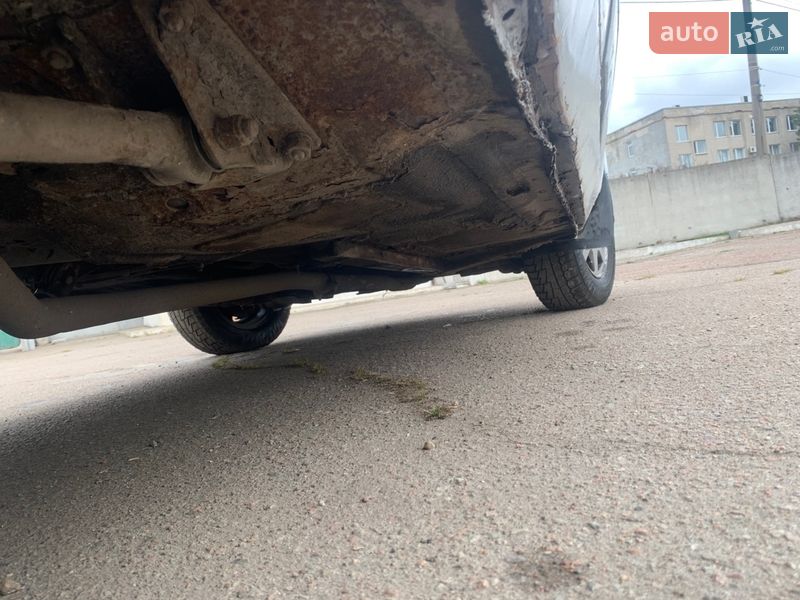 Седан ВАЗ / Lada 2105 1982 в Житомире фото 8 Седан ВАЗ / Lada 2105 1982 в Житомире