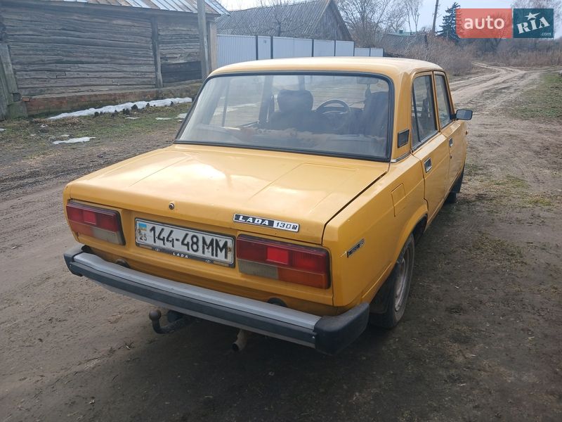 Седан ВАЗ / Lada 2105 1981 в Сновске фото 2 Седан ВАЗ / Lada 2105 1981 в Сновске