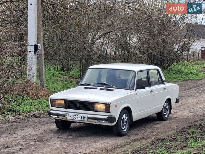 Седан ВАЗ / Lada 2105 1989 в Губинихи