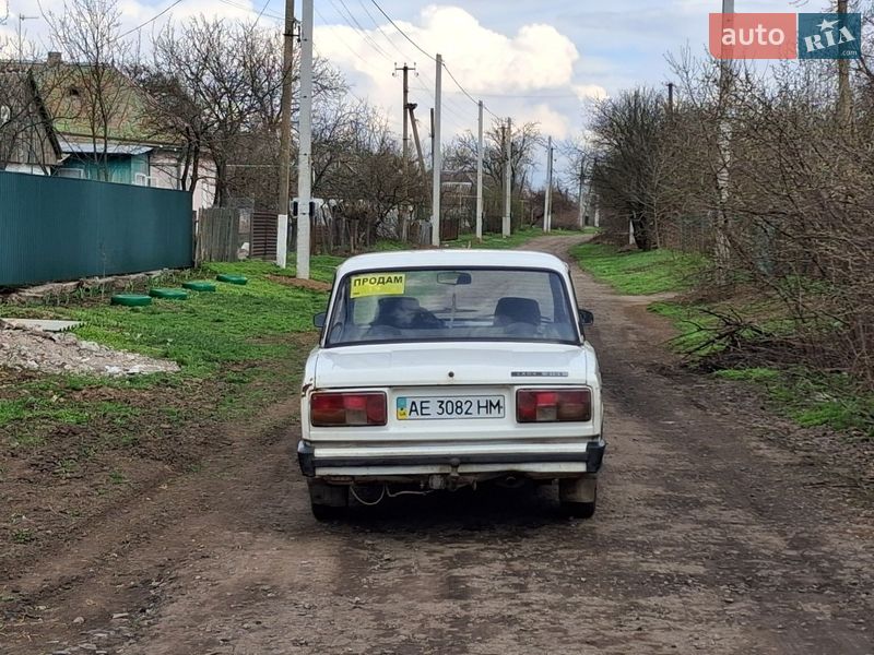 Седан ВАЗ / Lada 2105 1989 в Губинихи