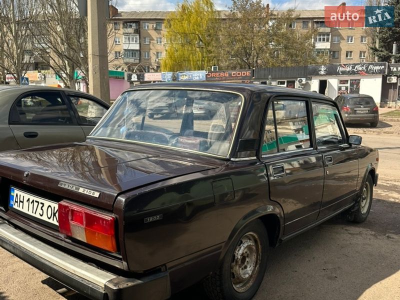 Седан ВАЗ / Lada 2105 1992 в Славянске