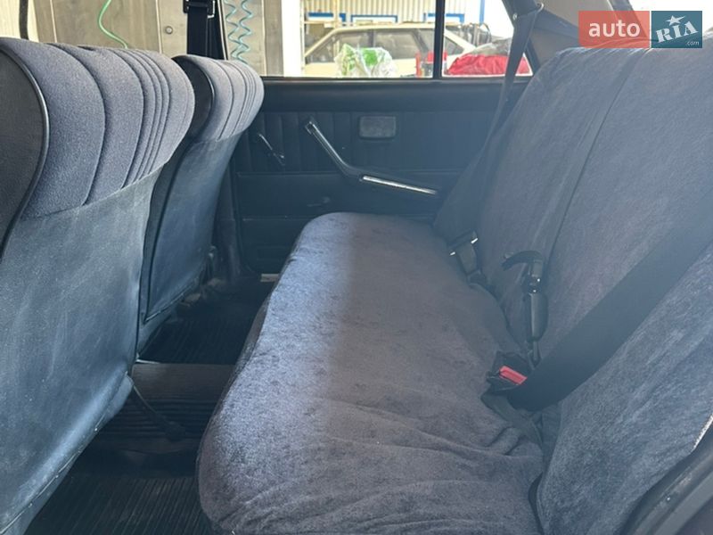 Седан ВАЗ / Lada 2105 1992 в Славянске