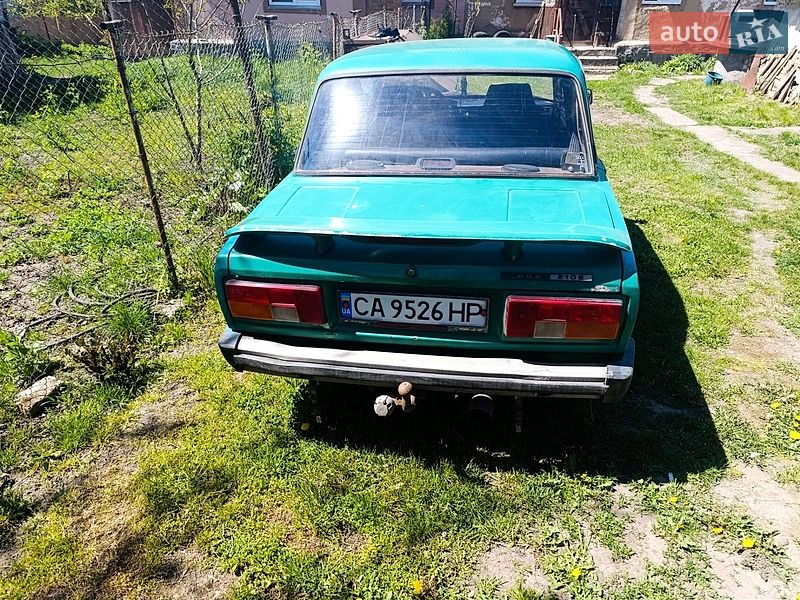 Седан ВАЗ / Lada 2105 1983 в Смеле