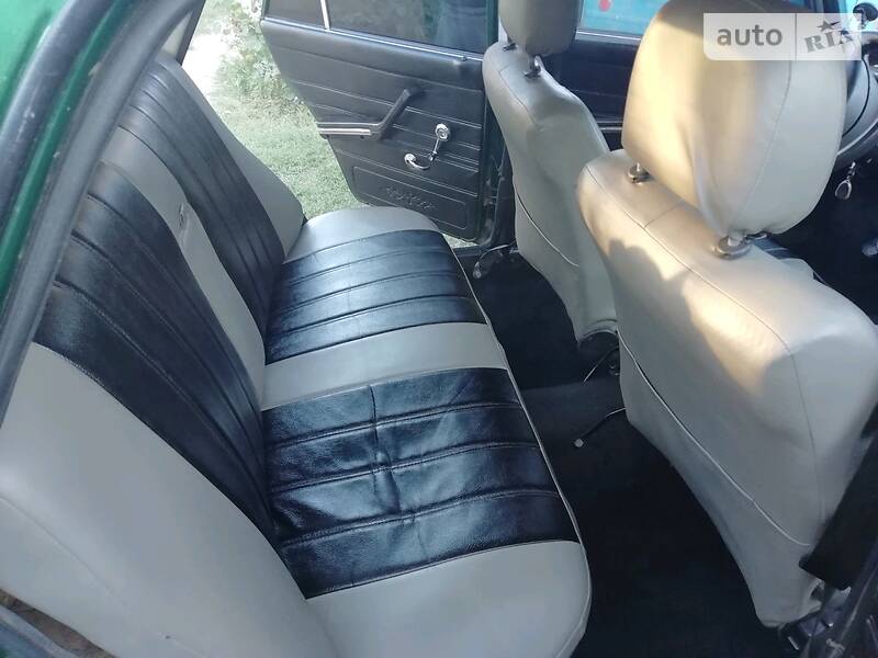 Седан ВАЗ / Lada 2106 1983 в Умані