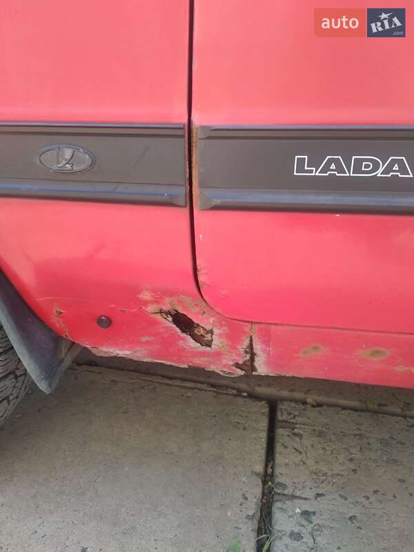 Седан ВАЗ / Lada 2106 1975 в Днепре фото 4 Седан ВАЗ / Lada 2106 1975 в Днепре