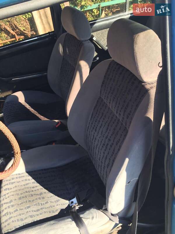 Седан ВАЗ / Lada 2106 1985 в Нововолинську