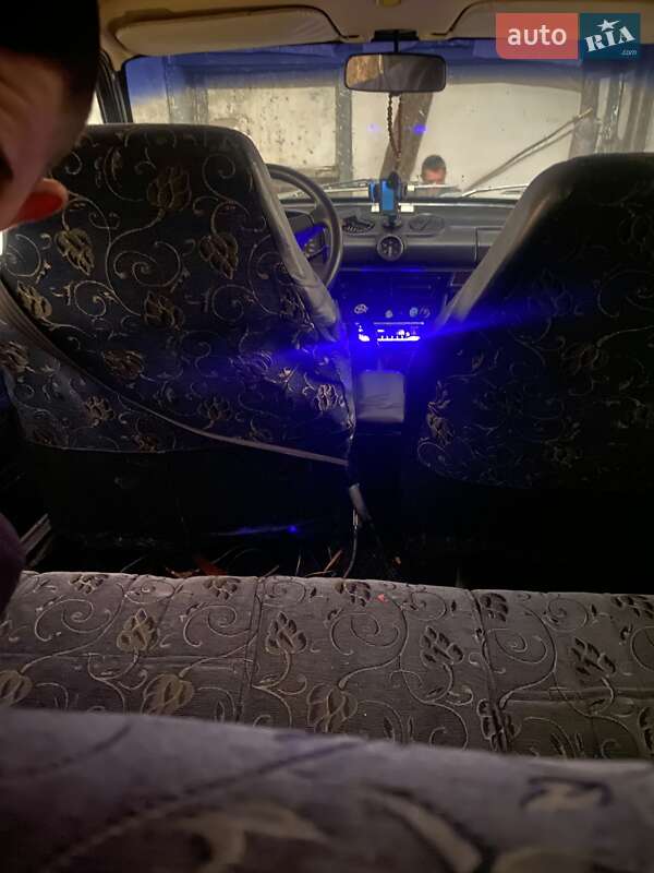 Седан ВАЗ / Lada 2106 1988 в Терновке фото 12 Седан ВАЗ / Lada 2106 1988 в Терновке