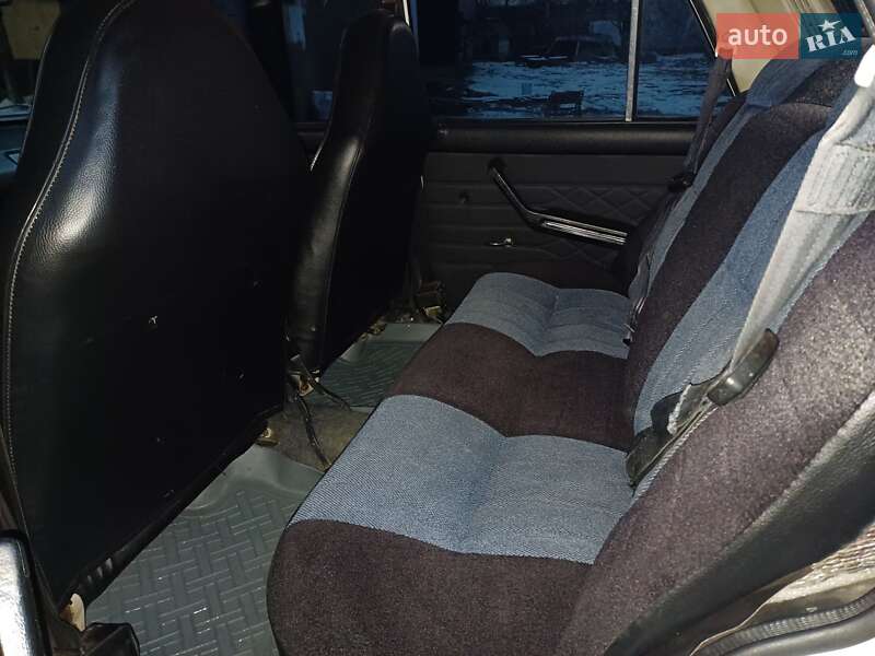 Седан ВАЗ / Lada 2106 1994 в Новомосковську