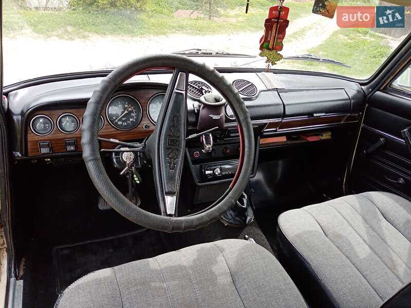 Седан ВАЗ / Lada 2106 1990 в Старом Самборе