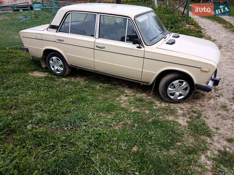 Седан ВАЗ / Lada 2106 1990 в Старом Самборе