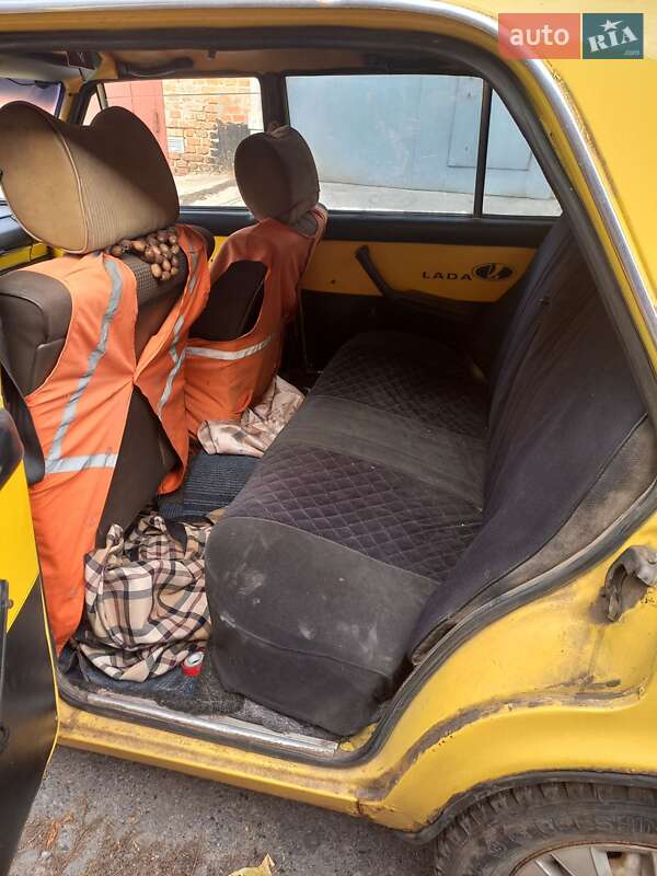 Седан ВАЗ / Lada 2106 1988 в Полтаве фото 5 Седан ВАЗ / Lada 2106 1988 в Полтаве