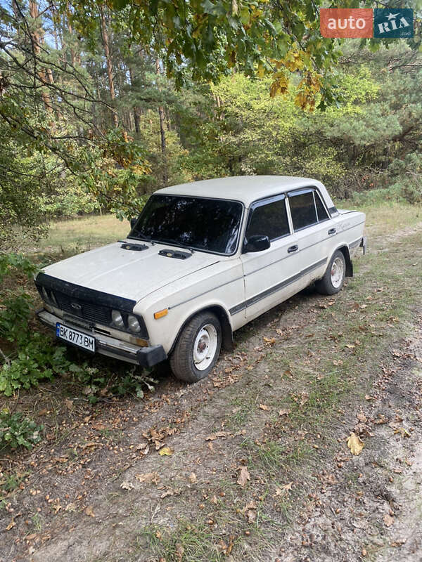 Седан ВАЗ / Lada 2106 1988 в Ровно