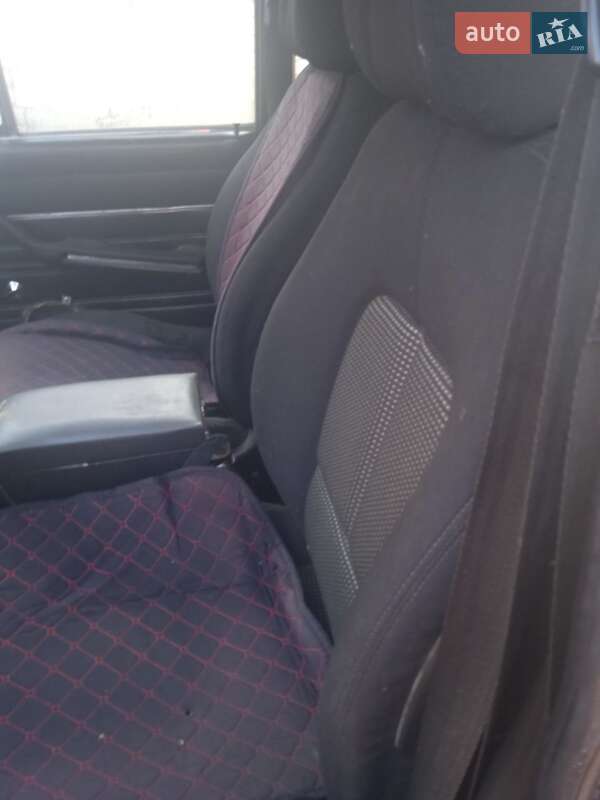 Седан ВАЗ / Lada 2106 1989 в Зачепилівці