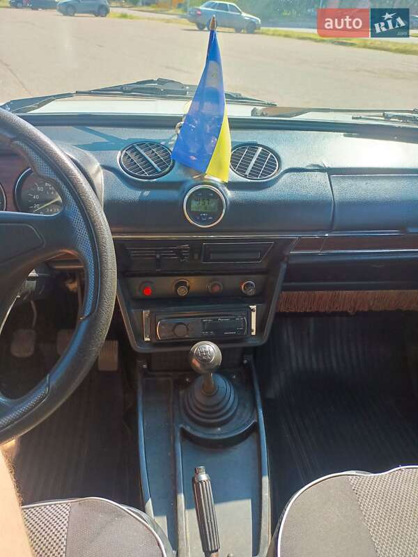 Седан ВАЗ / Lada 2106 1986 в Черкасах