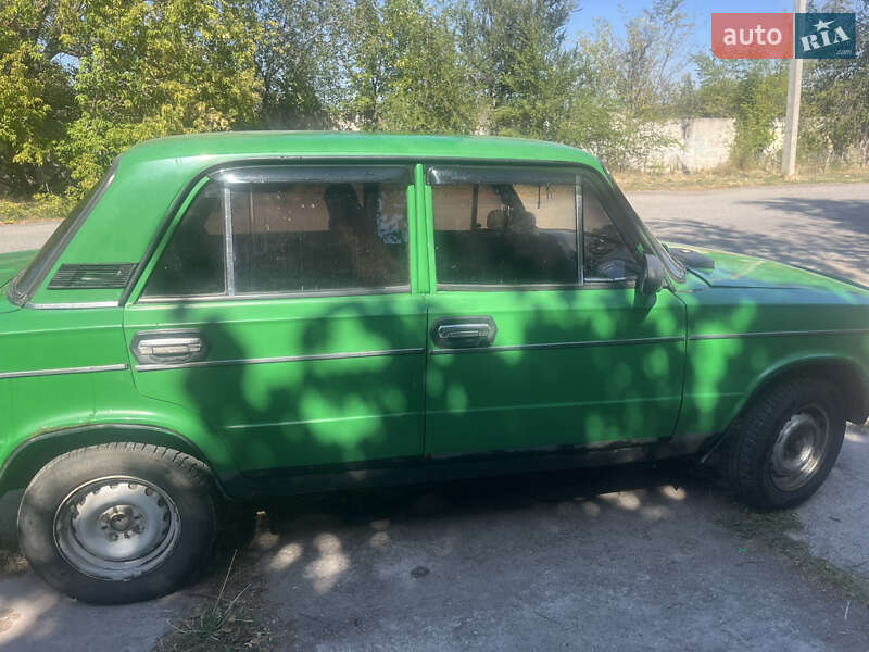 Седан ВАЗ / Lada 2106 1983 в Кривом Роге