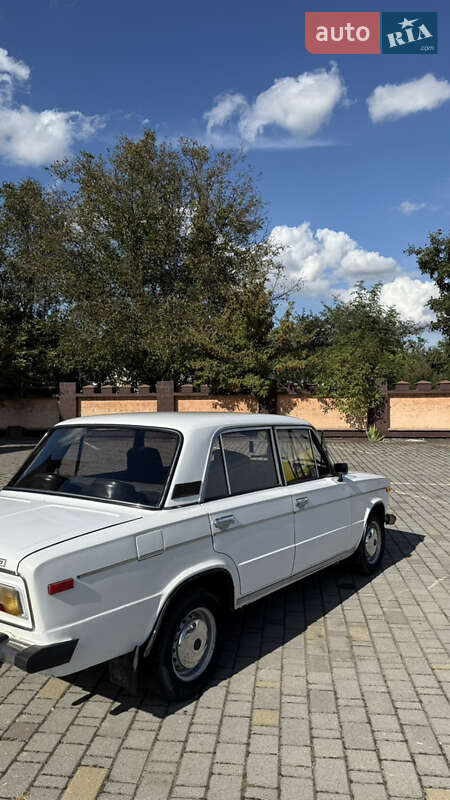 Седан ВАЗ / Lada 2106 1985 в Черновцах