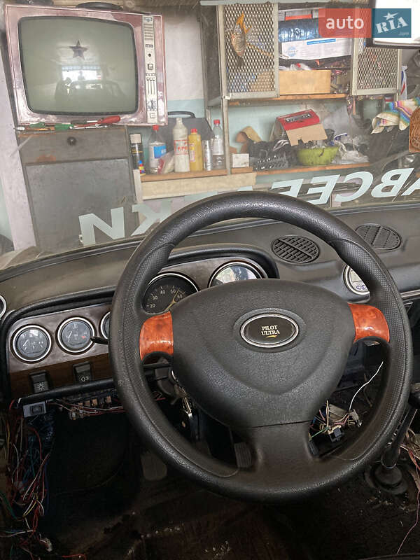 Седан ВАЗ / Lada 2106 1988 в Киеве фото 5 Седан ВАЗ / Lada 2106 1988 в Киеве