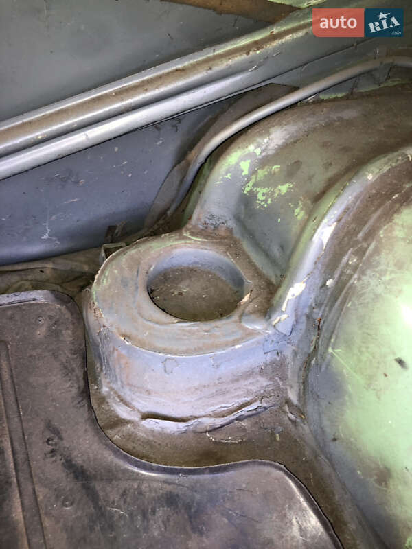 Седан ВАЗ / Lada 2106 1982 в Павлограде фото 10 Седан ВАЗ / Lada 2106 1982 в Павлограде