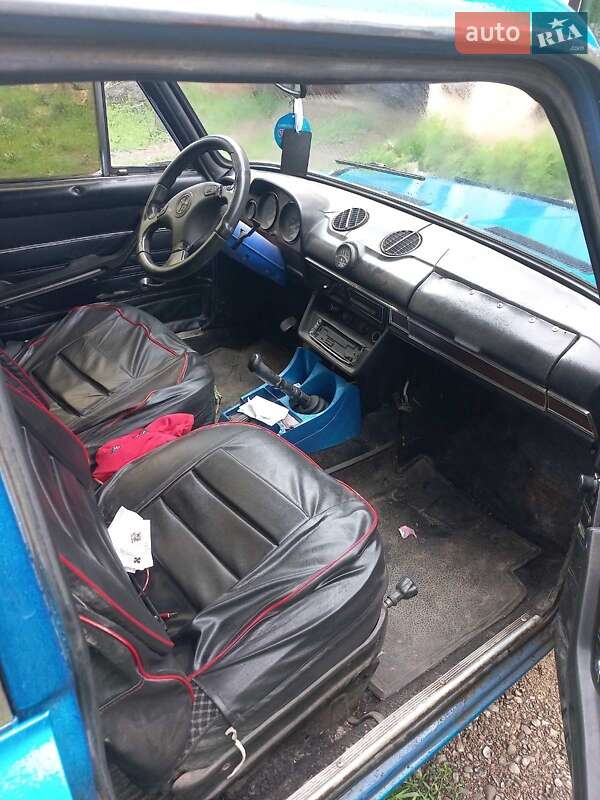 Седан ВАЗ / Lada 2106 1986 в Тячеве