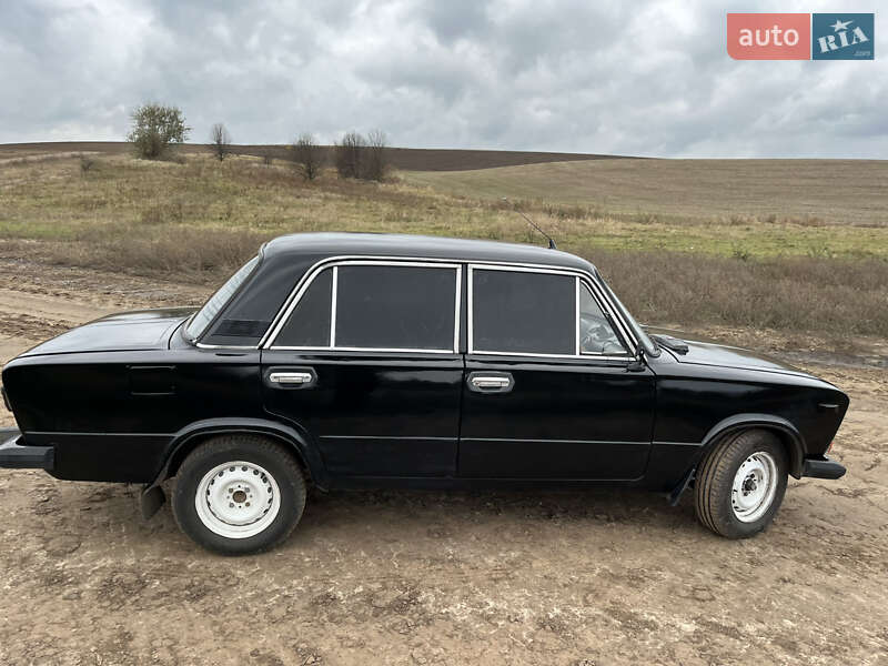 Седан ВАЗ / Lada 2106 1996 в Лохвице