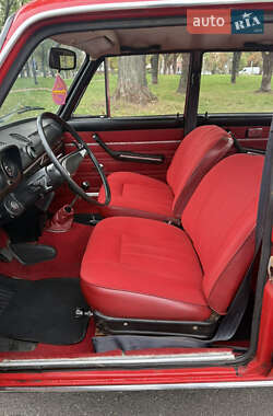 Седан ВАЗ / Lada 2106 1986 в  фото 3 Седан ВАЗ / Lada 2106 1986 в