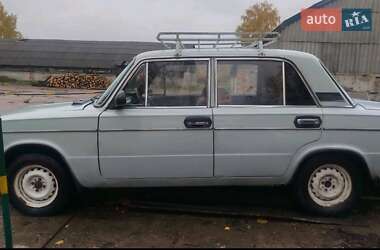 Седан ВАЗ 2106 1987 в  фото 6 Седан ВАЗ 2106 1987 в