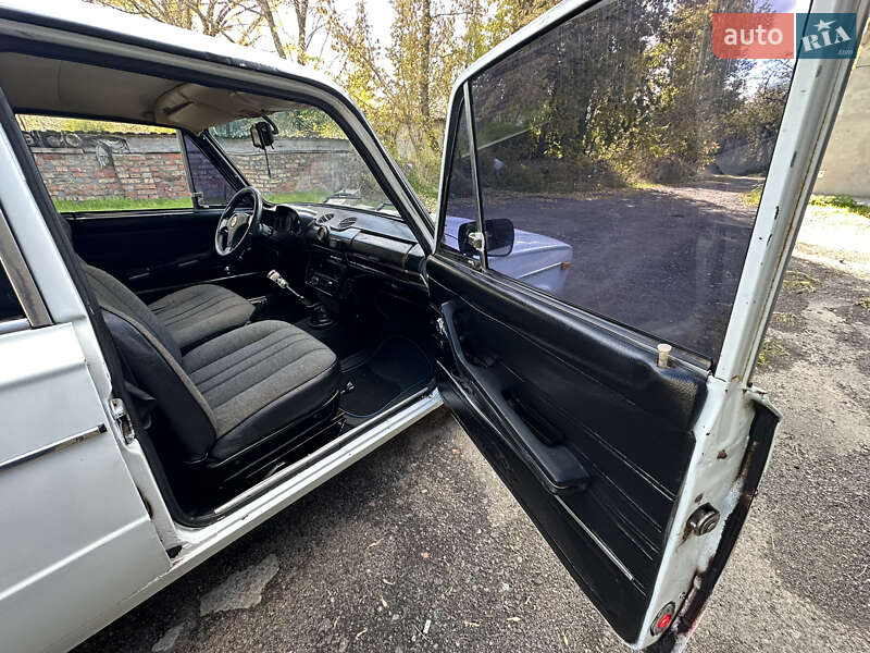 Седан ВАЗ / Lada 2106 1988 в Николаеве