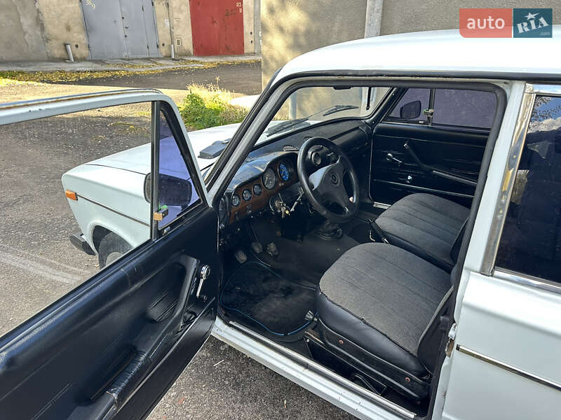 Седан ВАЗ / Lada 2106 1988 в Николаеве