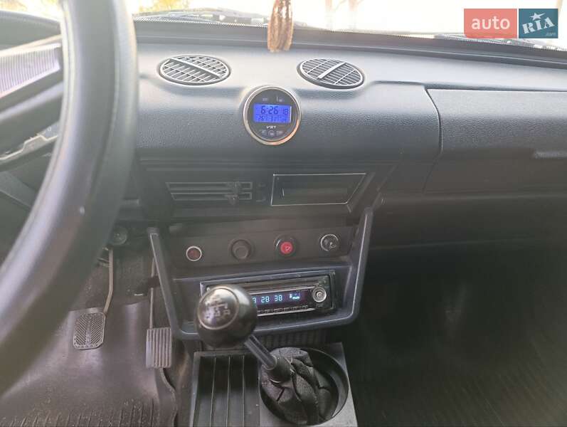 Седан ВАЗ / Lada 2106 1998 в Новониколаевке фото 15 Седан ВАЗ / Lada 2106 1998 в Новониколаевке