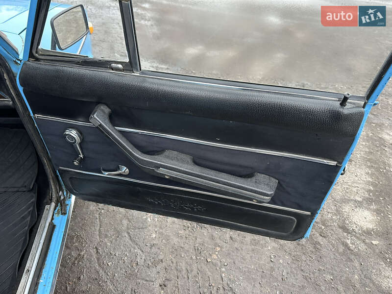 Седан ВАЗ / Lada 2106 1982 в Ромнах