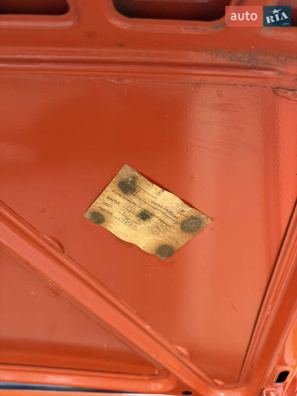 Седан ВАЗ / Lada 2106 1983 в Львове фото 16 Седан ВАЗ / Lada 2106 1983 в Львове