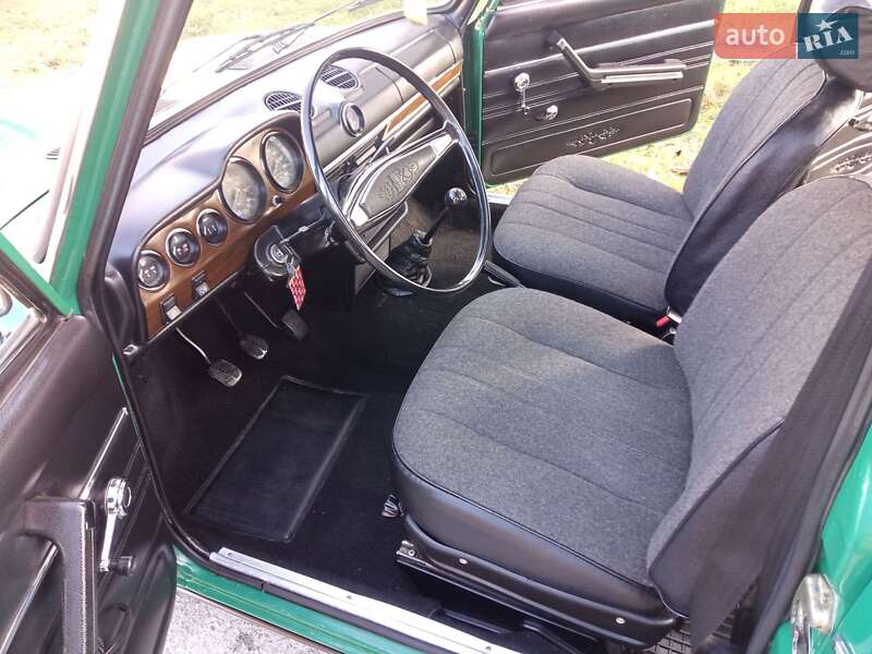 Седан ВАЗ / Lada 2106 1988 в Костополе