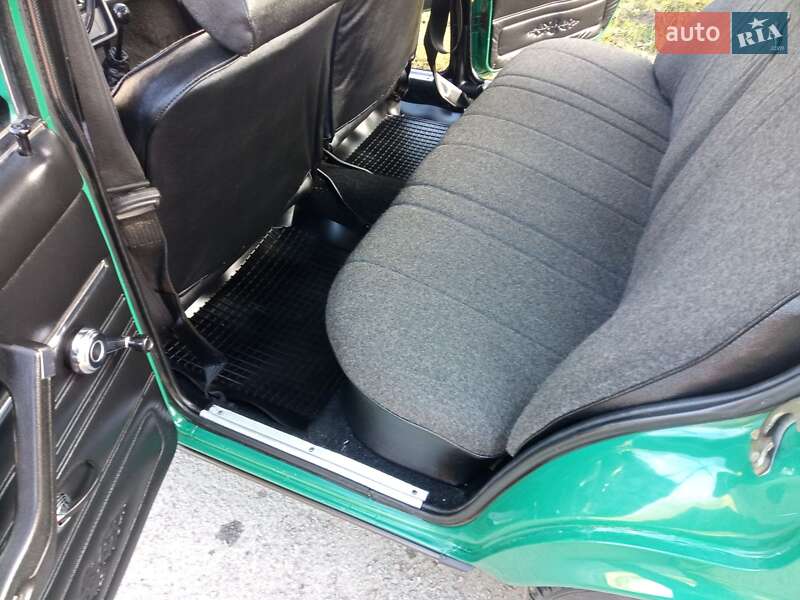 Седан ВАЗ / Lada 2106 1988 в Костополе