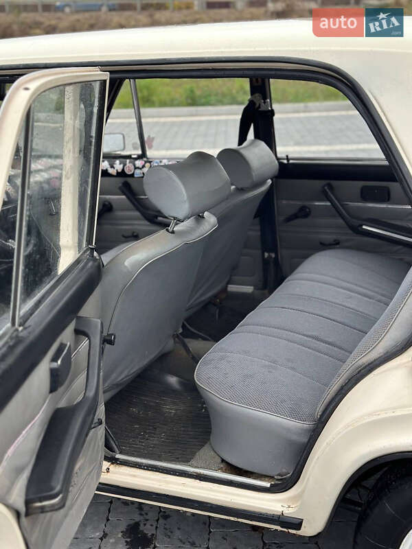 Седан ВАЗ / Lada 2106 1990 в Львове фото 10 Седан ВАЗ / Lada 2106 1990 в Львове