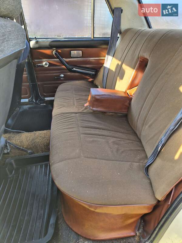 Седан ВАЗ / Lada 2106 1984 в Кривом Роге