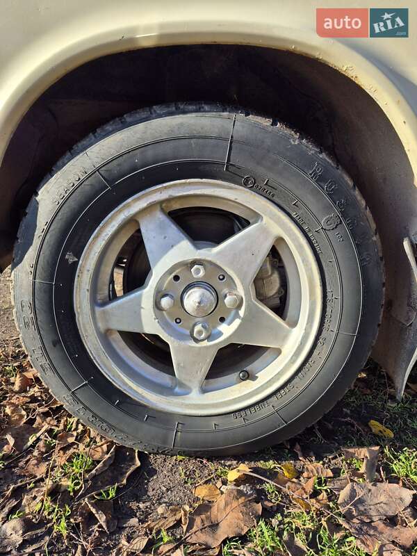 Седан ВАЗ / Lada 2106 1984 в Кривом Роге