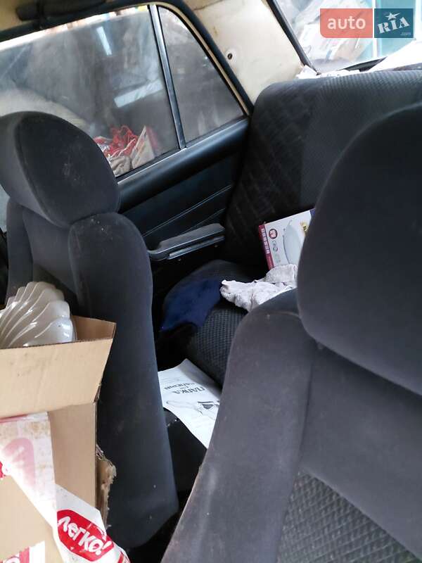 Седан ВАЗ / Lada 2106 1986 в Кременчуге фото 6 Седан ВАЗ / Lada 2106 1986 в Кременчуге