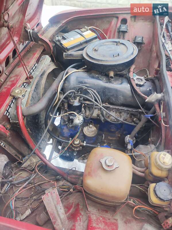 Седан ВАЗ / Lada 2106 1984 в Остроге фото 3 Седан ВАЗ / Lada 2106 1984 в Остроге