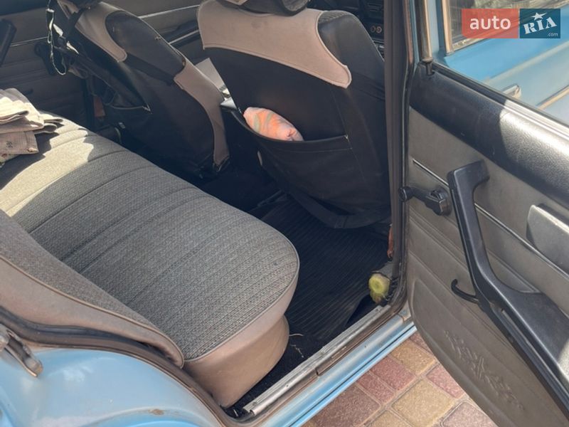 Седан ВАЗ / Lada 2106 1990 в Дніпрі
