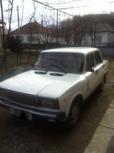 Седан ВАЗ / Lada 2107 1987 в Ужгороді