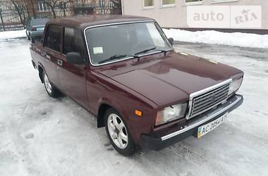 Седан ВАЗ / Lada 2107 2006 в Луцке