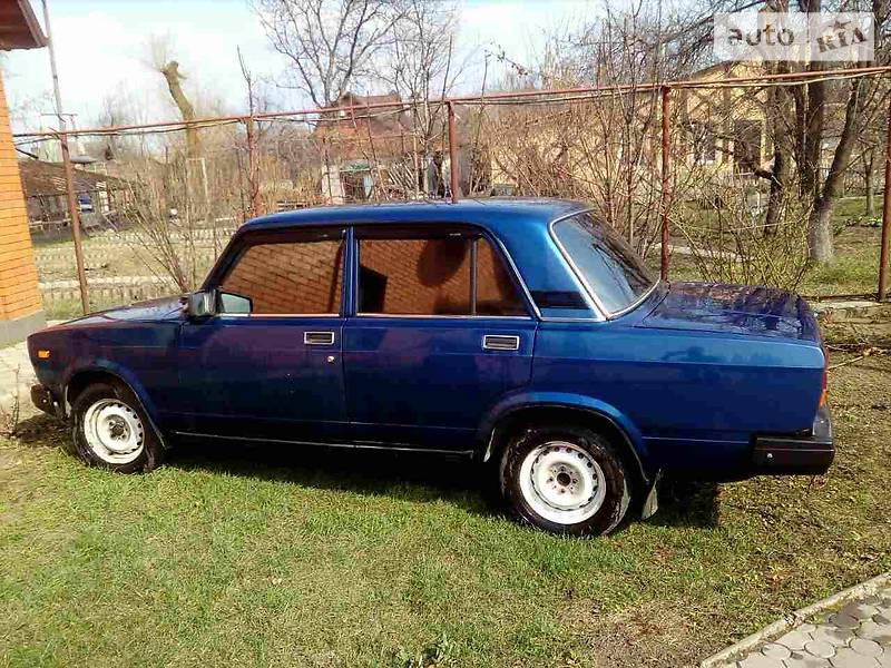 Седан ВАЗ / Lada 2107 2008 в Кривом Роге