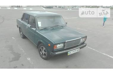 Седан ВАЗ / Lada 2107 2004 в Львове