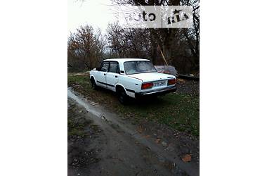 Седан ВАЗ / Lada 2107 2000 в Кам'янці